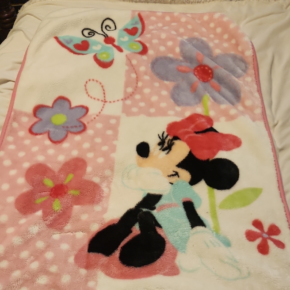 Disney Baby Pink and White Blanket